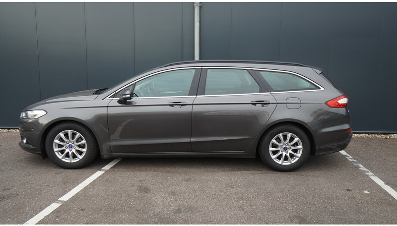 Ford Mondeo WAGON 1.5 TDCi TREND LEASE EDITION - Bus mini, Van penumpang: gambar 1 Ford Mondeo WAGON 1.5 TDCi TREND LEASE EDITION - Bus mini, Van penumpang: gambar 1