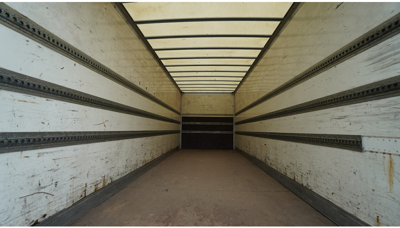 Iveco ML120E18 CLOSED BOX 187.000KM - Truk box: gambar 5 Iveco ML120E18 CLOSED BOX 187.000KM - Truk box: gambar 5