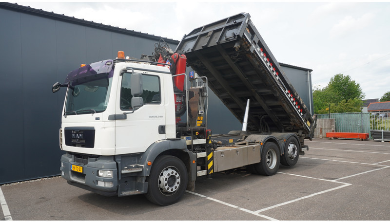 MAN TGM 26.290 TIPPER WITH HMF 1643 Z2 CRANE - Truk derek: gambar 5 MAN TGM 26.290 TIPPER WITH HMF 1643 Z2 CRANE - Truk derek: gambar 5