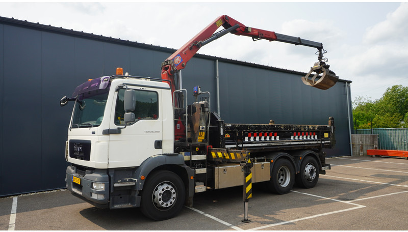 MAN TGM 26.290 TIPPER WITH HMF 1643 Z2 CRANE - Truk derek: gambar 2 MAN TGM 26.290 TIPPER WITH HMF 1643 Z2 CRANE - Truk derek: gambar 2