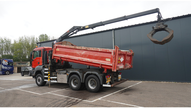 MAN TGS 28.400 6X6 2 SIDE TIPPER WITH HMF 1643 CRANE 376.400KM - Truk derek: gambar 4 MAN TGS 28.400 6X6 2 SIDE TIPPER WITH HMF 1643 CRANE 376.400KM - Truk derek: gambar 4