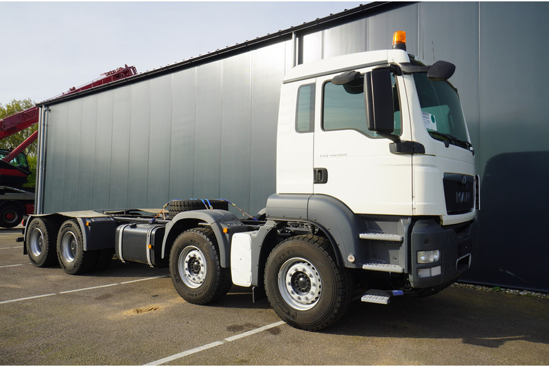MAN TGS41.400 8X4 BB-WW NEW UNUSED CHASSIS EURO3 - Truk sasis: gambar 4 MAN TGS41.400 8X4 BB-WW NEW UNUSED CHASSIS EURO3 - Truk sasis: gambar 4
