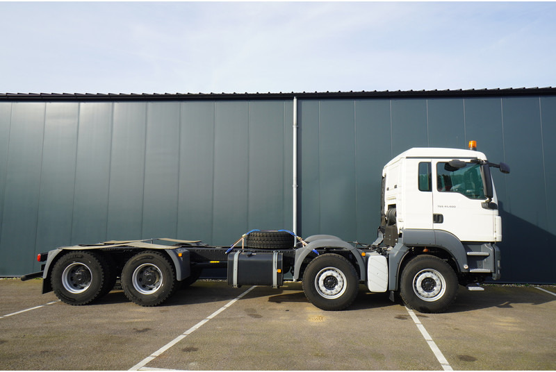 MAN TGS41.400 8X4 BB-WW NEW UNUSED CHASSIS EURO3 - Truk sasis: gambar 2 MAN TGS41.400 8X4 BB-WW NEW UNUSED CHASSIS EURO3 - Truk sasis: gambar 2