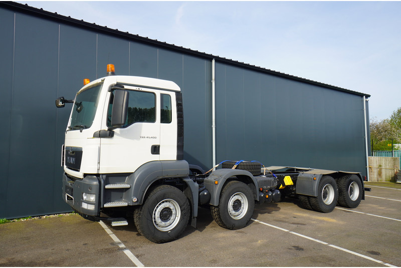 MAN TGS41.400 8X4 BB-WW NEW UNUSED CHASSIS EURO3 - Truk sasis: gambar 3 MAN TGS41.400 8X4 BB-WW NEW UNUSED CHASSIS EURO3 - Truk sasis: gambar 3