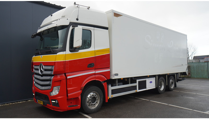 Mercedes-Benz ACTROS 2745 6X2 FRIGO 860.000KM - Truk berpendingin: gambar 3 Mercedes-Benz ACTROS 2745 6X2 FRIGO 860.000KM - Truk berpendingin: gambar 3