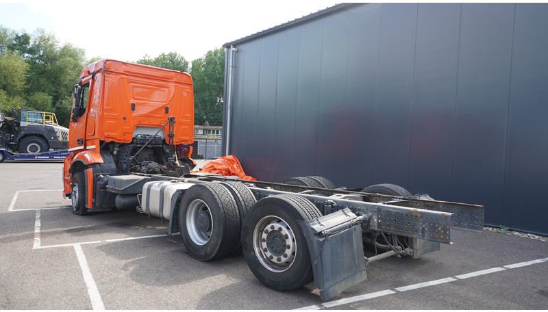 Mercedes-Benz ANTOS 2843 6x2 DAMAGED VEHICLE - Truk sasis: gambar 5 Mercedes-Benz ANTOS 2843 6x2 DAMAGED VEHICLE - Truk sasis: gambar 5