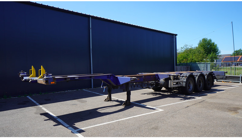 Pacton 3 AXLE MULTI CONTAINER TRANSPORT TRAILER EXTENDABLE 45 FT - Semi-trailer pengangkut mobil: gambar 2 Pacton 3 AXLE MULTI CONTAINER TRANSPORT TRAILER EXTENDABLE 45 FT - Semi-trailer pengangkut mobil: gambar 2