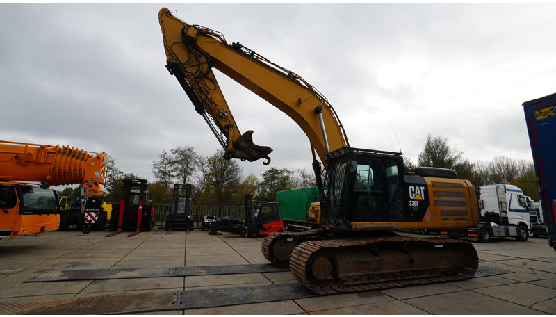 Caterpillar 336F L XE HYBRID EXCAVATOR GRADE CONTROL - Peralatan konstruksi: gambar 3 Caterpillar 336F L XE HYBRID EXCAVATOR GRADE CONTROL - Peralatan konstruksi: gambar 3