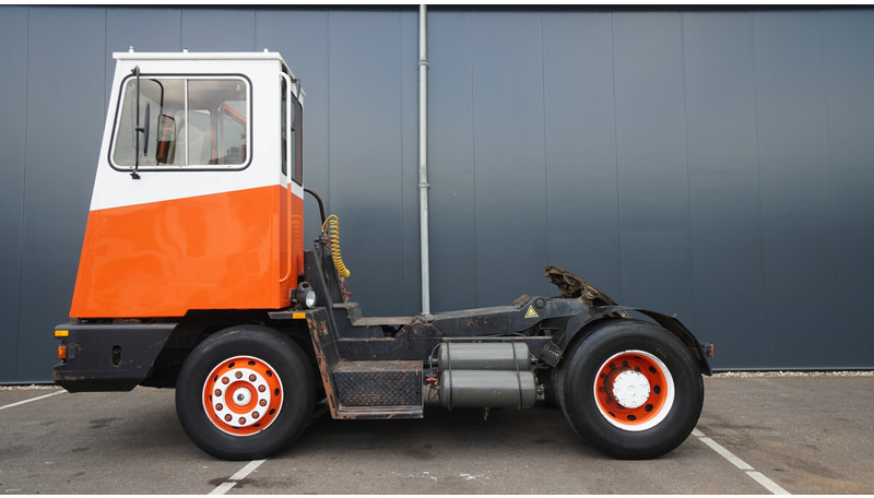 Terberg YT SL 1020 - Peralatan konstruksi: gambar 1 Terberg YT SL 1020 - Peralatan konstruksi: gambar 1