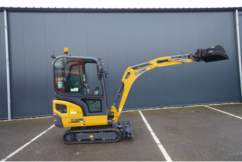 XCMG XE20E MINI CRAWLER DIGGER WITH BUCKETS - Peralatan konstruksi: gambar 2 XCMG XE20E MINI CRAWLER DIGGER WITH BUCKETS - Peralatan konstruksi: gambar 2