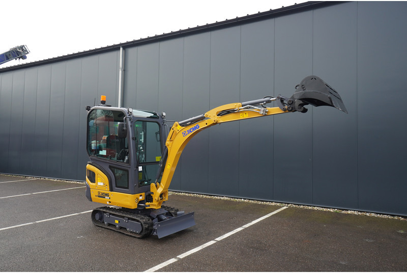 XCMG XE20E MINI CRAWLER DIGGER WITH BUCKETS - Peralatan konstruksi: gambar 4 XCMG XE20E MINI CRAWLER DIGGER WITH BUCKETS - Peralatan konstruksi: gambar 4