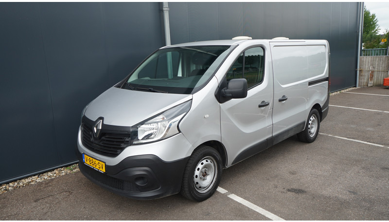 Renault Trafic 95 70KW AIRCO - Van box: gambar 3 Renault Trafic 95 70KW AIRCO - Van box: gambar 3