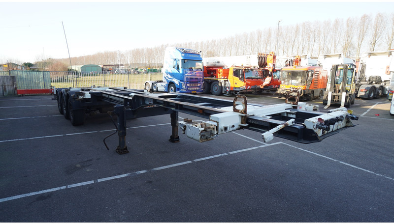 Renders 3 AXLE EXTENDABLE CONTAINER TRANSPORT TRAILER - Semi-trailer pengangkut mobil: gambar 3 Renders 3 AXLE EXTENDABLE CONTAINER TRANSPORT TRAILER - Semi-trailer pengangkut mobil: gambar 3