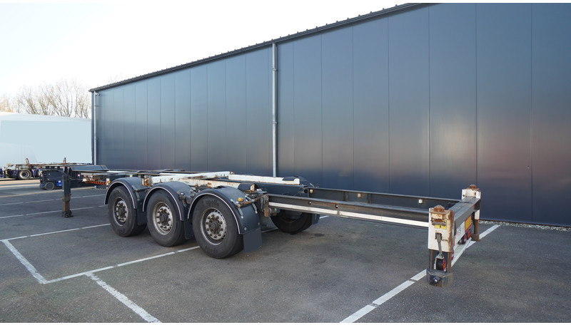Renders 3 AXLE EXTENDABLE CONTAINER TRANSPORT TRAILER - Semi-trailer pengangkut mobil: gambar 4 Renders 3 AXLE EXTENDABLE CONTAINER TRANSPORT TRAILER - Semi-trailer pengangkut mobil: gambar 4