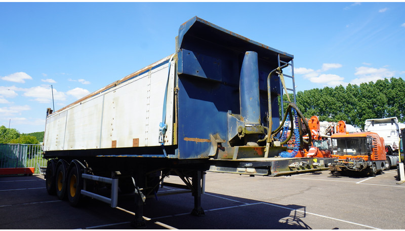 Renders 3 AXLE TIPPER TRAILER - Semi-trailer jungkit: gambar 3 Renders 3 AXLE TIPPER TRAILER - Semi-trailer jungkit: gambar 3