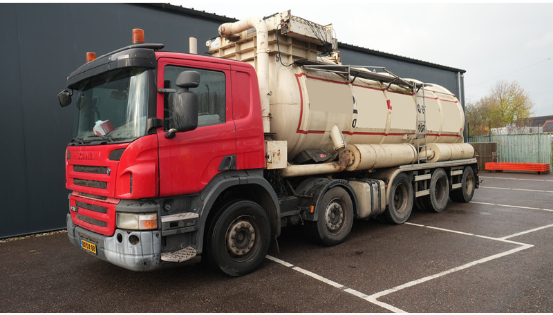 Scania P 380 10X4 BLOW AND SUCK TRUCK 522.000 - Truk tangki: gambar 3 Scania P 380 10X4 BLOW AND SUCK TRUCK 522.000 - Truk tangki: gambar 3