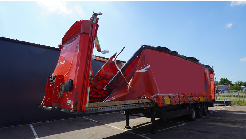 Schmitz Cargobull 3 AXLE CURTAINSIDE TRAILER DAMAGED - Semi-trailer dengan terpal samping: gambar 2 Schmitz Cargobull 3 AXLE CURTAINSIDE TRAILER DAMAGED - Semi-trailer dengan terpal samping: gambar 2