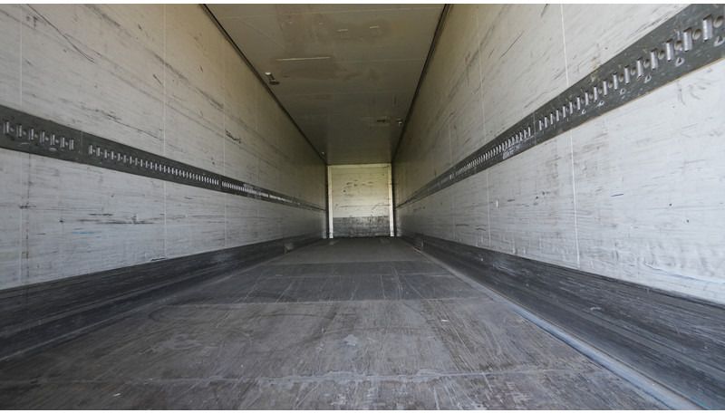 Schmitz Cargobull 3 axle closed box trailer - Semi-trailer kotak tertutup: gambar 4 Schmitz Cargobull 3 axle closed box trailer - Semi-trailer kotak tertutup: gambar 4