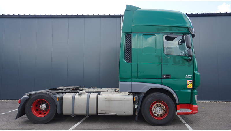 DAF XF 440 SSC EURO 6 823.000 KM - Tractor head: gambar 2 DAF XF 440 SSC EURO 6 823.000 KM - Tractor head: gambar 2
