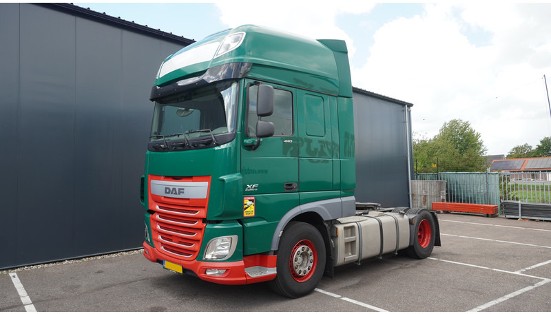 DAF XF 440 SSC EURO 6 823.000 KM - Tractor head: gambar 3 DAF XF 440 SSC EURO 6 823.000 KM - Tractor head: gambar 3