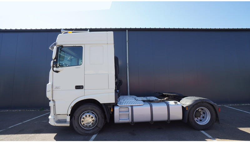DAF XF 460 SC EURO 6 877.500KM - Tractor head: gambar 1 DAF XF 460 SC EURO 6 877.500KM - Tractor head: gambar 1