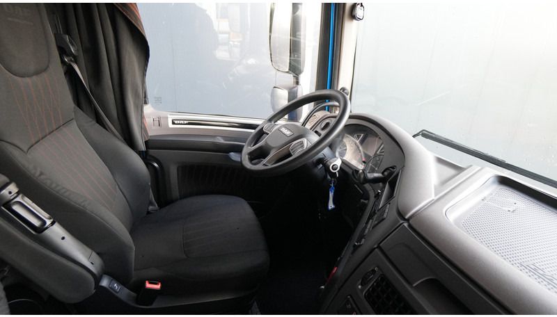 DAF XF 480 SSC tractor unit - Tractor head: gambar 5 DAF XF 480 SSC tractor unit - Tractor head: gambar 5