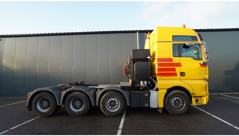 MAN TGA 41.530 8X4 160 TON'S RETARDER 283.000KM - Tractor head: gambar 2 MAN TGA 41.530 8X4 160 TON'S RETARDER 283.000KM - Tractor head: gambar 2