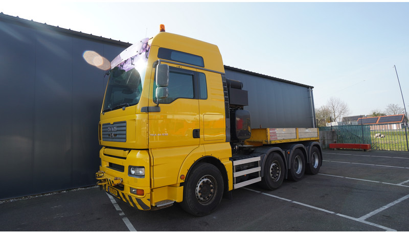 MAN TGA 41.530 8X4 PUSH AND PULL 180 TON'S RETARDER 310.100KM - Tractor head: gambar 3 MAN TGA 41.530 8X4 PUSH AND PULL 180 TON'S RETARDER 310.100KM - Tractor head: gambar 3