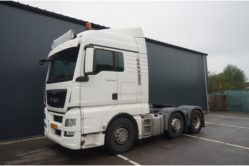 MAN TGX 26.440 6X2 684.200KM - Tractor head: gambar 3 MAN TGX 26.440 6X2 684.200KM - Tractor head: gambar 3