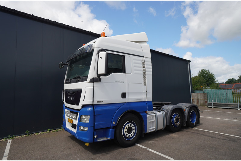 MAN TGX 26.440 6X2 841.400KM - Tractor head: gambar 3 MAN TGX 26.440 6X2 841.400KM - Tractor head: gambar 3
