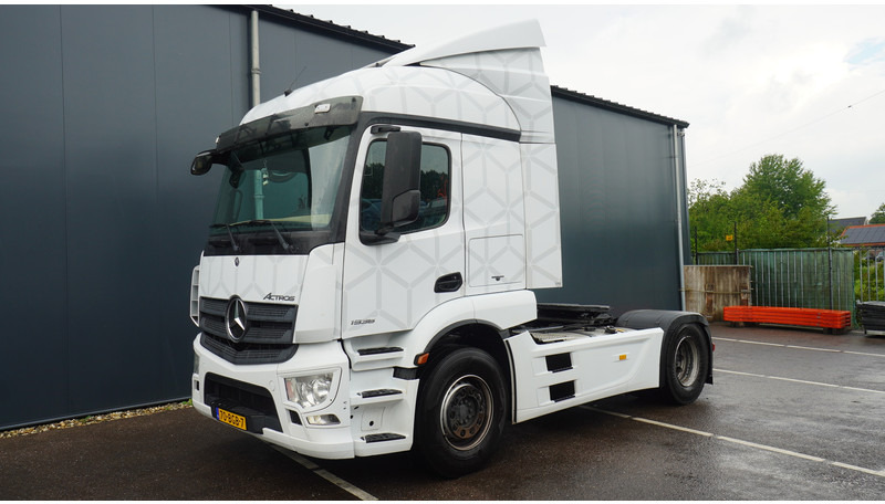 Mercedes-Benz ACTROS 1936 EURO 6 892.000KM - Tractor head: gambar 3 Mercedes-Benz ACTROS 1936 EURO 6 892.000KM - Tractor head: gambar 3