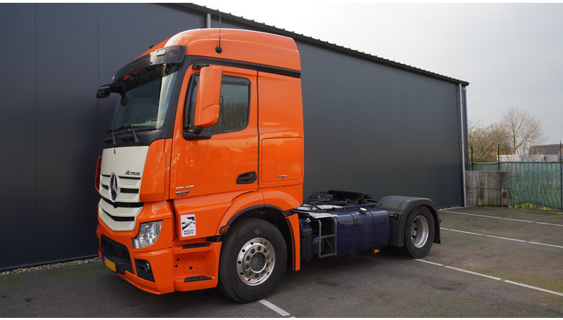 Mercedes-Benz ACTROS 1942 EURO 6 830.000KM - Tractor head: gambar 3 Mercedes-Benz ACTROS 1942 EURO 6 830.000KM - Tractor head: gambar 3