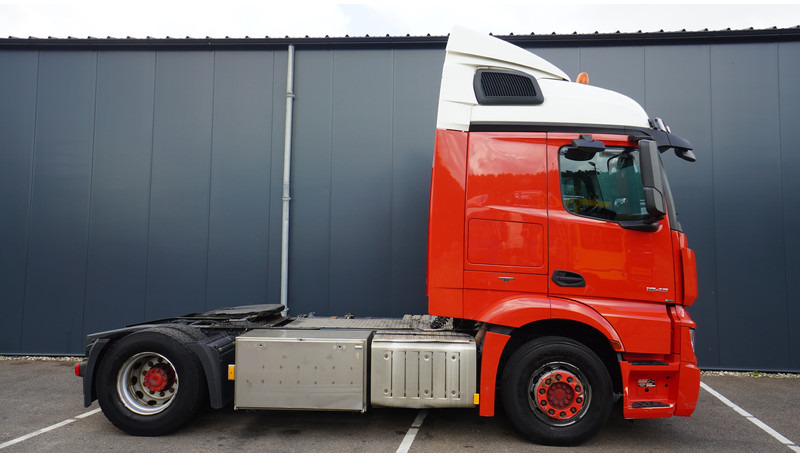 Mercedes-Benz ACTROS 1943 EURO 6 755.000KM - Tractor head: gambar 2 Mercedes-Benz ACTROS 1943 EURO 6 755.000KM - Tractor head: gambar 2