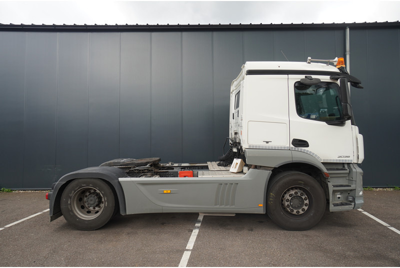 Mercedes-Benz ACTROS 2036 ADR 663.000KM - Tractor head: gambar 2 Mercedes-Benz ACTROS 2036 ADR 663.000KM - Tractor head: gambar 2