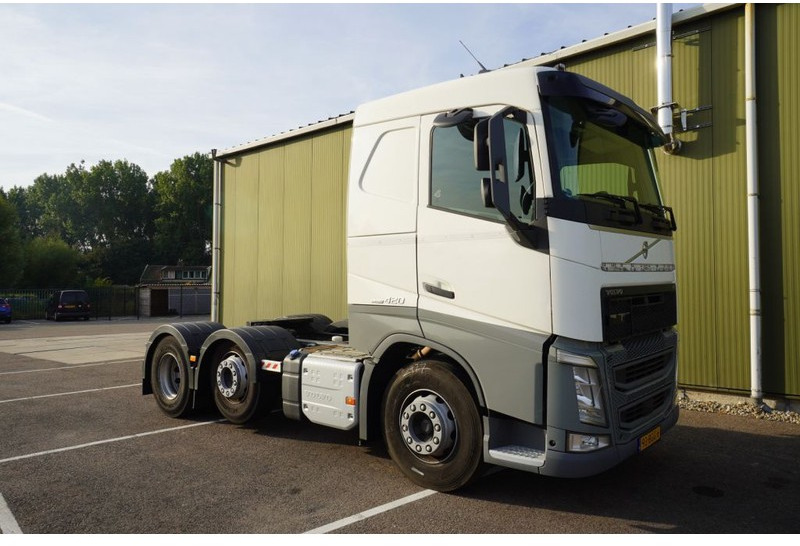 Volvo FH 420 6X2 ADR EURO 6 - Tractor head: gambar 4 Volvo FH 420 6X2 ADR EURO 6 - Tractor head: gambar 4