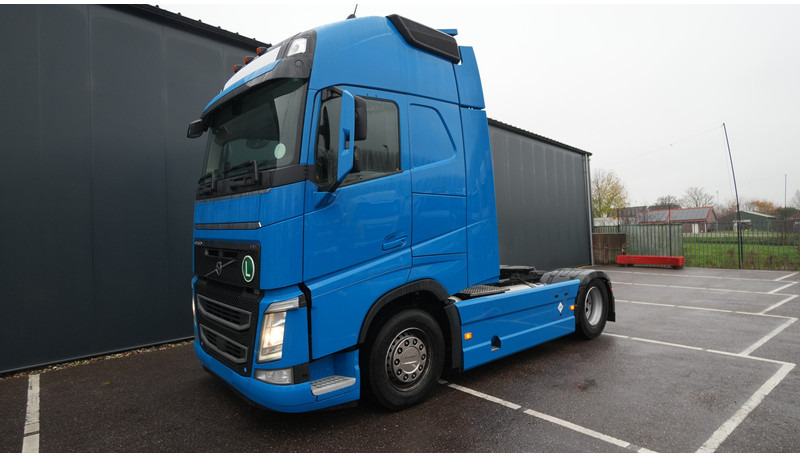 Volvo FH 480 777.200KM - Tractor head: gambar 3 Volvo FH 480 777.200KM - Tractor head: gambar 3