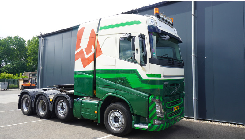 Volvo FH16 750 8X4 260T 683.000KM - Tractor head: gambar 4 Volvo FH16 750 8X4 260T 683.000KM - Tractor head: gambar 4
