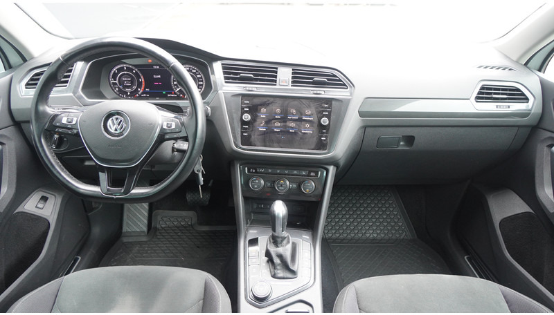 Volkswagen Tiguan 2.0 TDI R LINE 4MOTION - Bus mini, Van penumpang: gambar 5 Volkswagen Tiguan 2.0 TDI R LINE 4MOTION - Bus mini, Van penumpang: gambar 5