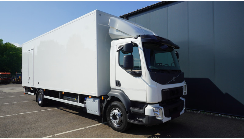 Volvo FL 250 CLOSED BOX 65.000KM - Truk box: gambar 4 Volvo FL 250 CLOSED BOX 65.000KM - Truk box: gambar 4