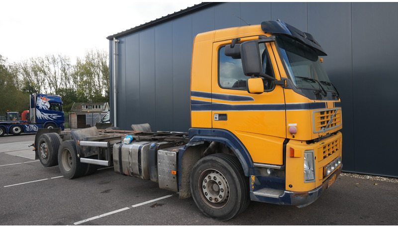 Volvo FM9 340 6X2 CHASSIS EURO 5 480000KM - Truk sasis: gambar 4 Volvo FM9 340 6X2 CHASSIS EURO 5 480000KM - Truk sasis: gambar 4
