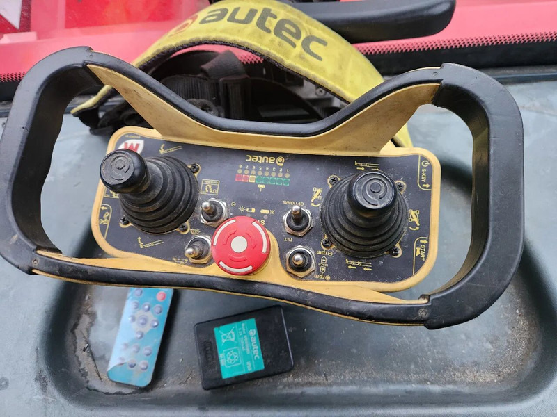 MAGNI RTH5.39S, 39m,8807H, 5000kg, 2016, Airco, Remote, Like new - Loader konstruksi: gambar 5 MAGNI RTH5.39S, 39m,8807H, 5000kg, 2016, Airco, Remote, Like new - Loader konstruksi: gambar 5