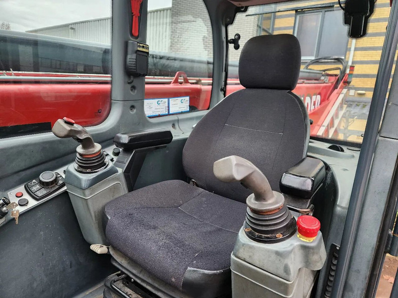 MAGNI RTH5.39S, 39m,8807H, 5000kg, 2016, Airco, Remote, Like new - Loader konstruksi: gambar 3 MAGNI RTH5.39S, 39m,8807H, 5000kg, 2016, Airco, Remote, Like new - Loader konstruksi: gambar 3