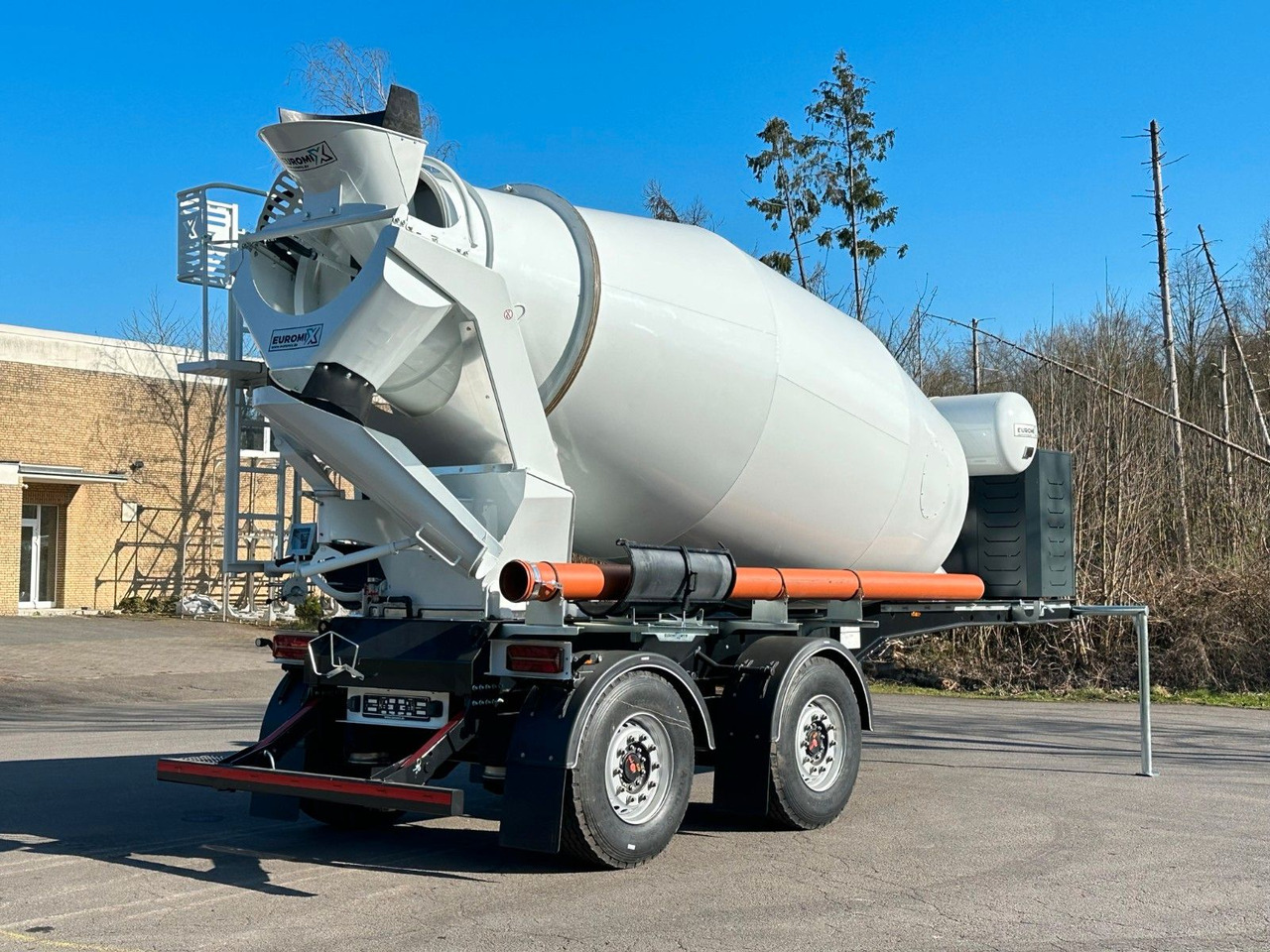 EUROMIX MTP - 10m³ Betonmischer-Auflieger - Truk pengaduk beton: gambar 2 EUROMIX MTP - 10m³ Betonmischer-Auflieger - Truk pengaduk beton: gambar 2