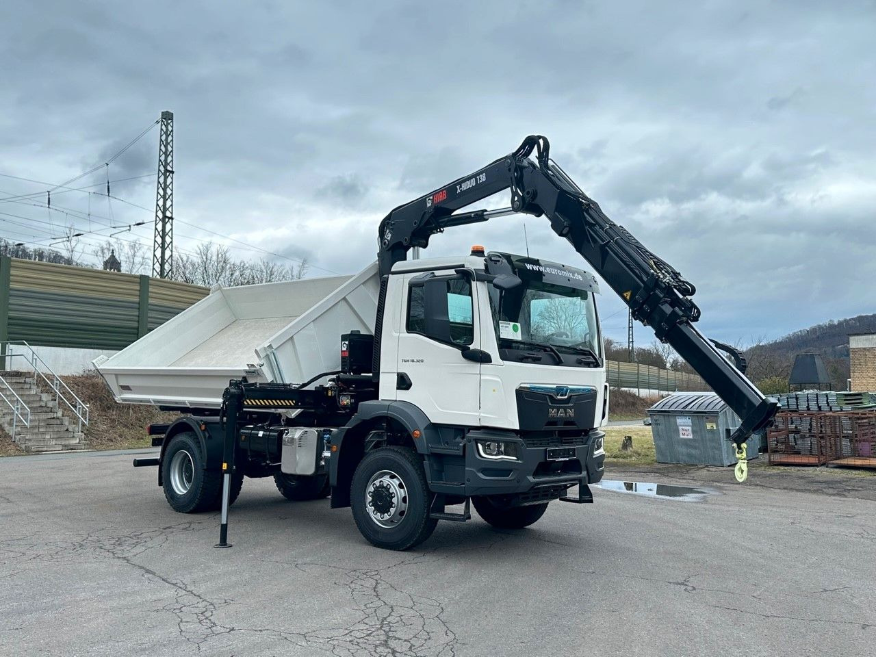 MAN TGM 18.320 4x4 Euro6e Hiab X-HiDuo 138DS-3 - Truk jungkit, Truk derek: gambar 5 MAN TGM 18.320 4x4 Euro6e Hiab X-HiDuo 138DS-3 - Truk jungkit, Truk derek: gambar 5