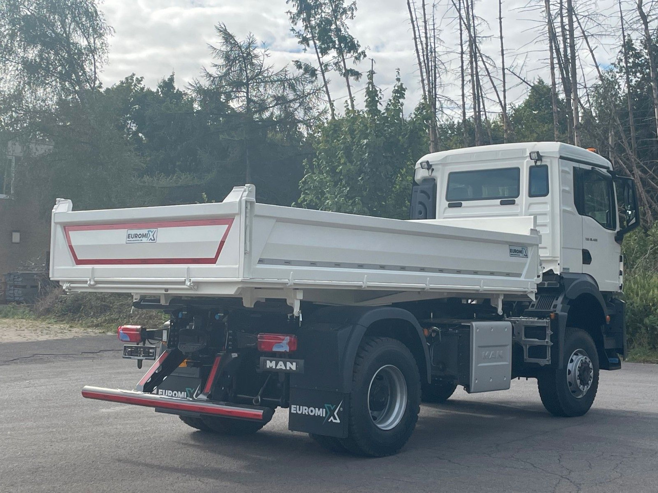 MAN TGS 18.400 TG3 4x4 Euro6e 3-Seiten-Kippe Euromix - Truk jungkit: gambar 4 MAN TGS 18.400 TG3 4x4 Euro6e 3-Seiten-Kippe Euromix - Truk jungkit: gambar 4