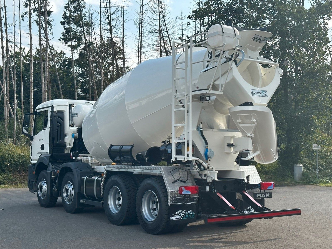 MAN TGS 32.440 8x4 / Euromix MTP EM 9 L - Truk pengaduk beton: gambar 5 MAN TGS 32.440 8x4 / Euromix MTP EM 9 L - Truk pengaduk beton: gambar 5