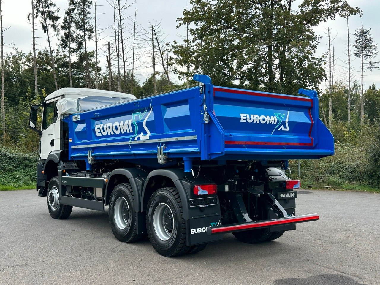 MAN TGS 33.440 6x6 /Euro6 3-Seiten-Kipper EuromixMTP - Truk jungkit: gambar 4 MAN TGS 33.440 6x6 /Euro6 3-Seiten-Kipper EuromixMTP - Truk jungkit: gambar 4