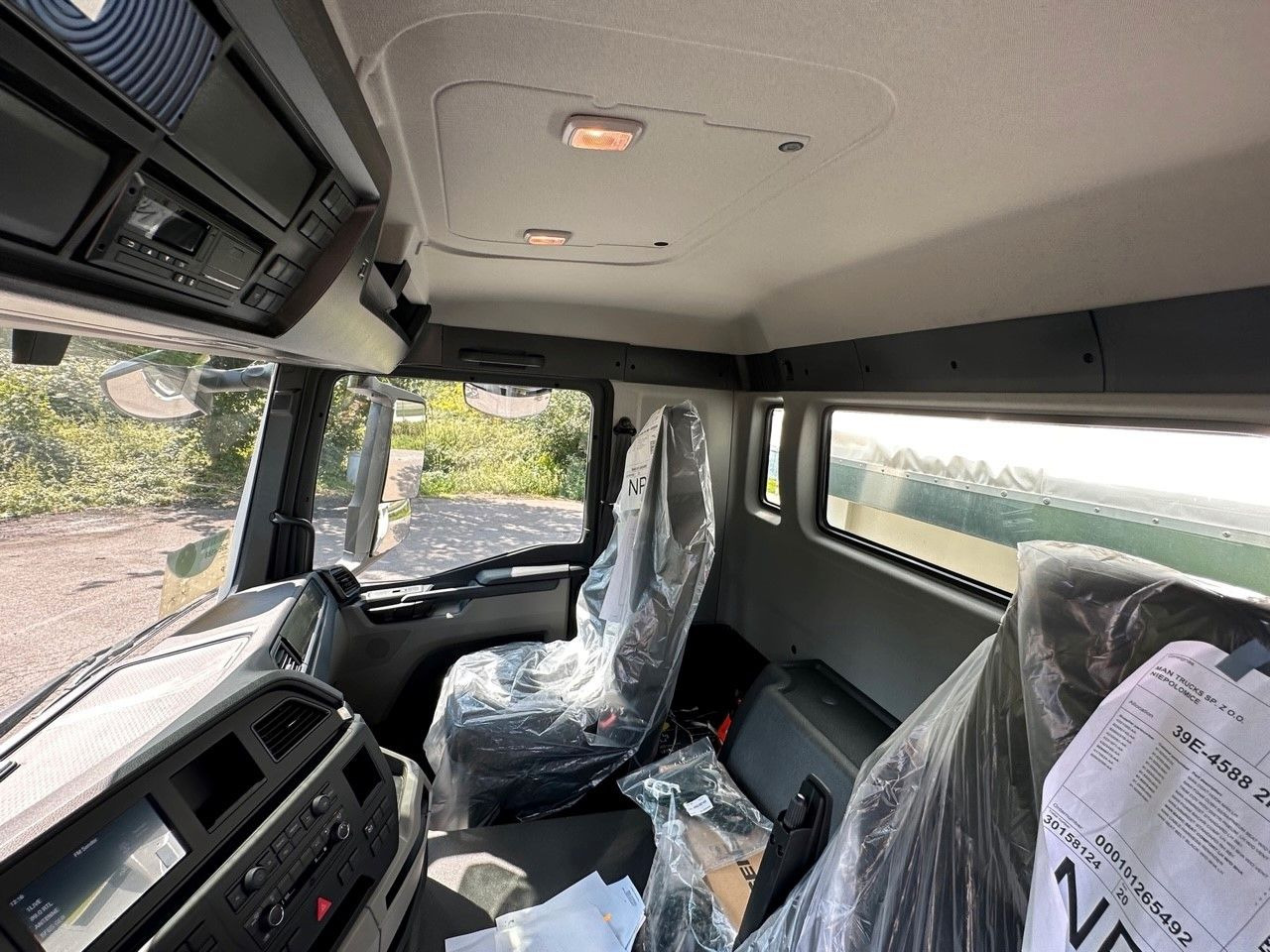 MAN TGS 35.470 BB 8X4 3-Seiten-Kipper EuromixMTP - Truk jungkit: gambar 5 MAN TGS 35.470 BB 8X4 3-Seiten-Kipper EuromixMTP - Truk jungkit: gambar 5