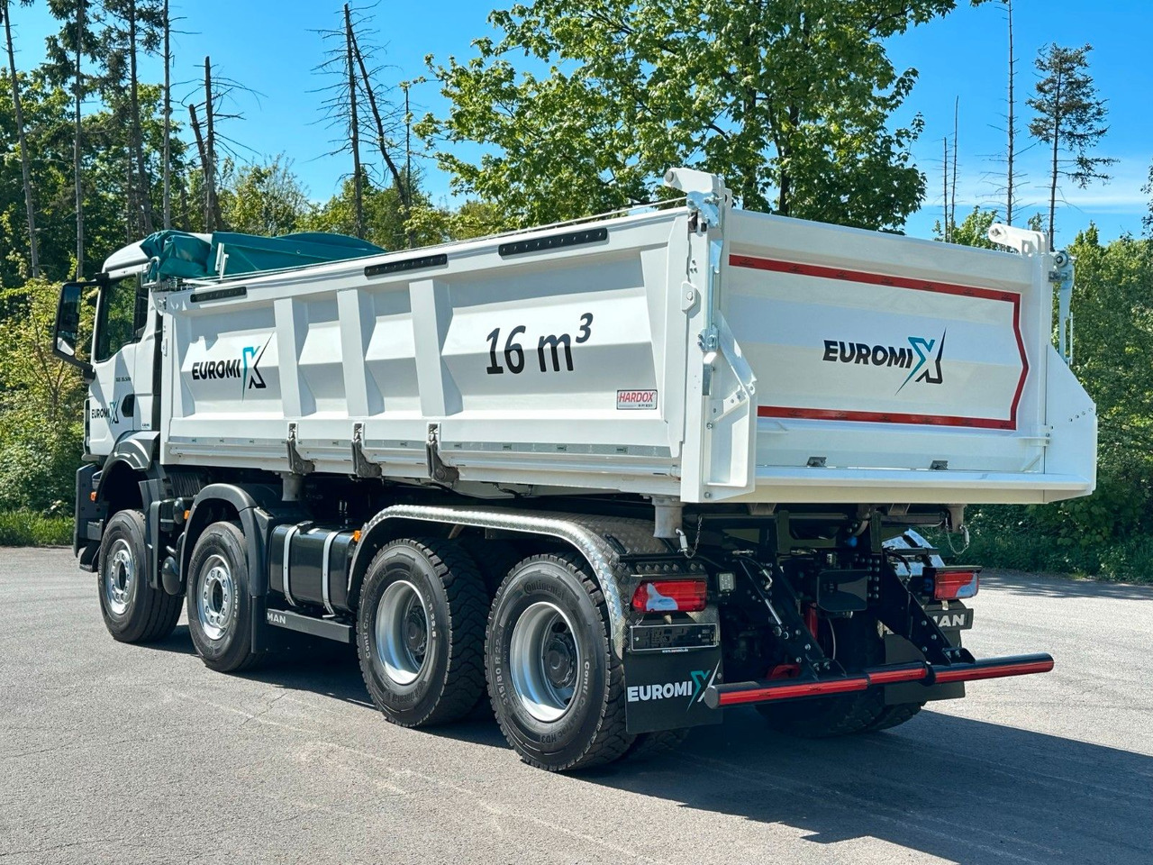 MAN TGS 35.520 8x4 EuromixMTP 3-Seiten-Kipper - Truk jungkit: gambar 3 MAN TGS 35.520 8x4 EuromixMTP 3-Seiten-Kipper - Truk jungkit: gambar 3