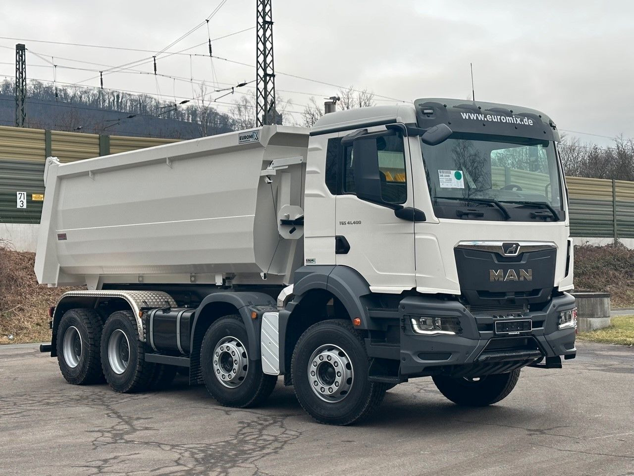 MAN TGS 41.400 8x4 / EUROMIX MTP 20m³/ EURO 5 - Truk skip loader: gambar 1 MAN TGS 41.400 8x4 / EUROMIX MTP 20m³/ EURO 5 - Truk skip loader: gambar 1
